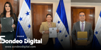 Sobeyda Andino, Karen Guandique y Sergio Coello llegan al CN como autopostulantes para el CNE y el TJE