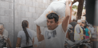 Tomás Zambrano llama a dejar de lado los colores políticos durante entrega de ayuda humanitaria