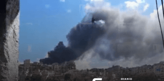 Voraz incendio reduce a cenizas una llantera en el Zonal Belén de Comayagüela